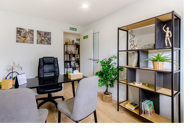 Dánae-Los-Cristianos-Despachos-005